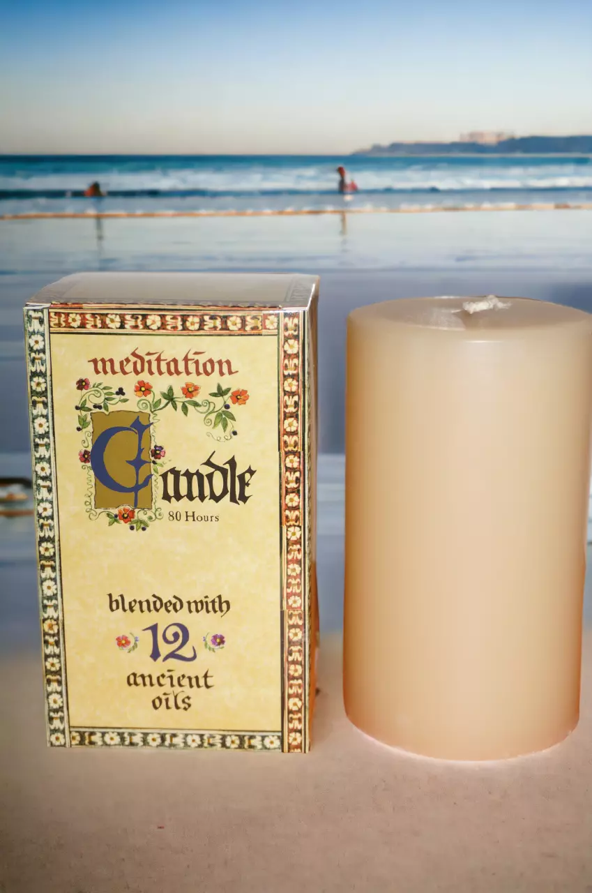 Meditation Range 80-hour candle
